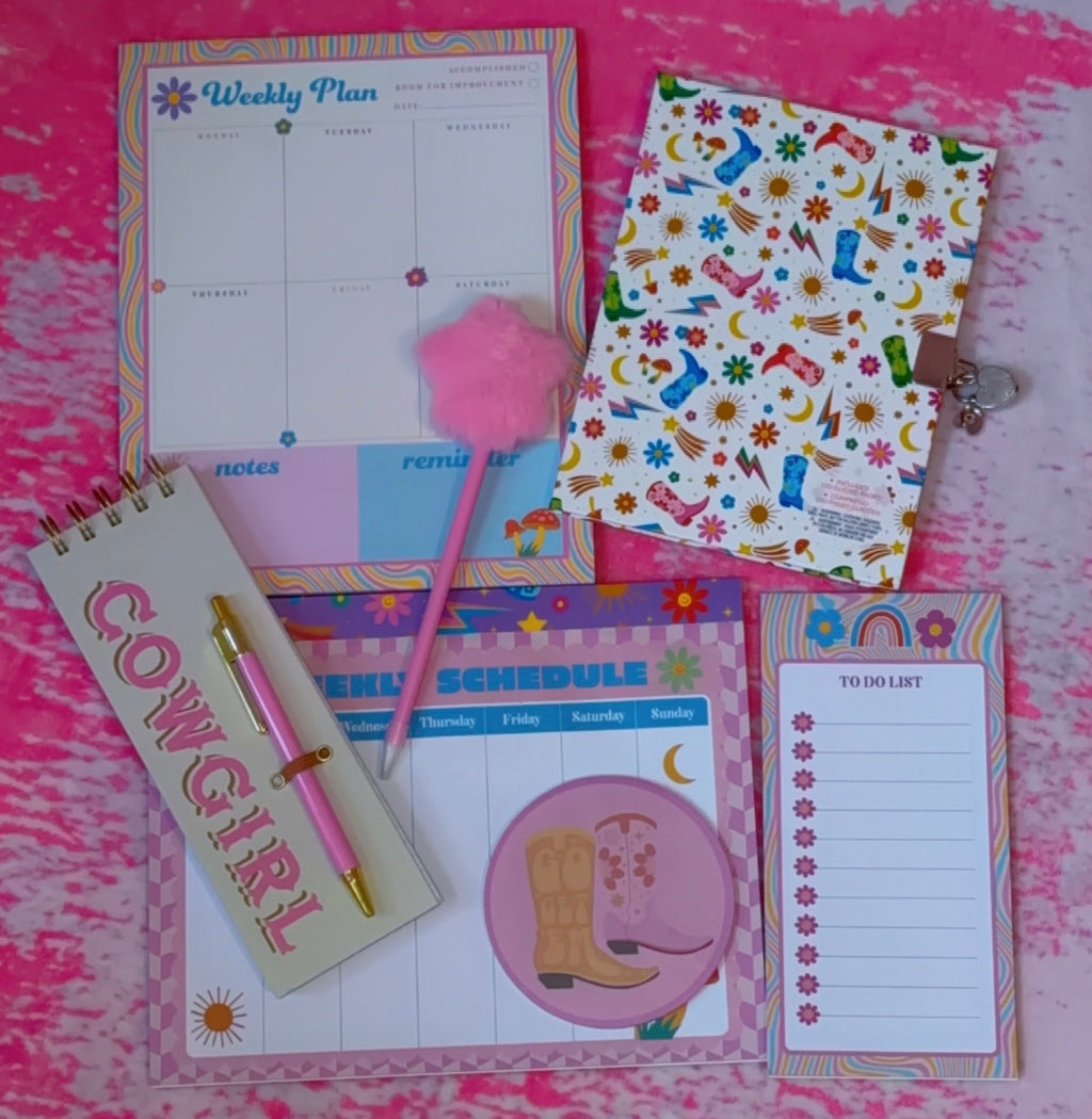 STATIONARY ON THE AVE🎀
