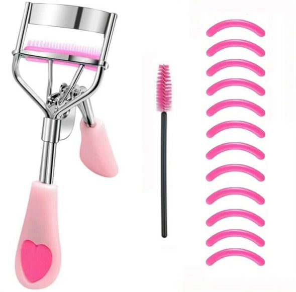 SWEETHEART EYELASH CURLER🎀